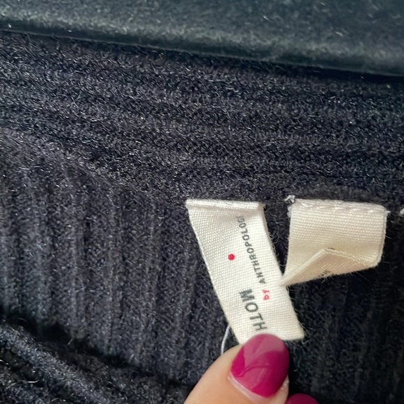 Off the Shoulder/ Boat neck sweater - Anthropologie - Picture 3 of 4